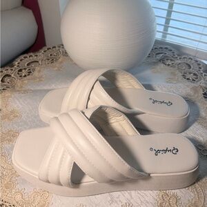 Qupid Cream Cross-Strap Sandals
